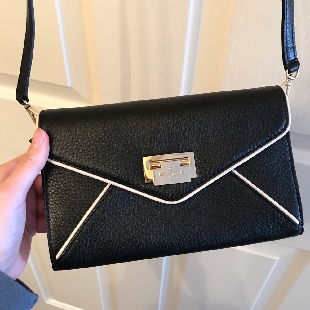 Kate spade envelope purse
